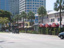 Las Olas Strip